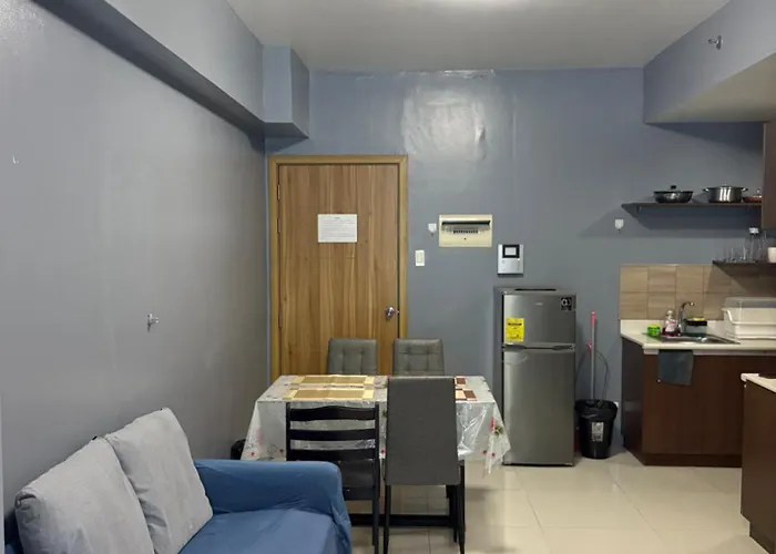 Family Budget Room, Infront Us Of Embassy *